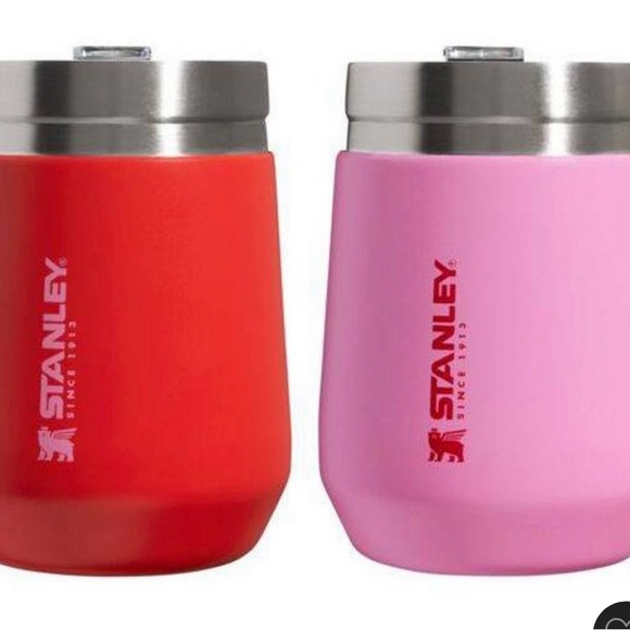 NWT 2 Limited Edition Valentines Day Stanley Tumblers - Picture 2 of 4